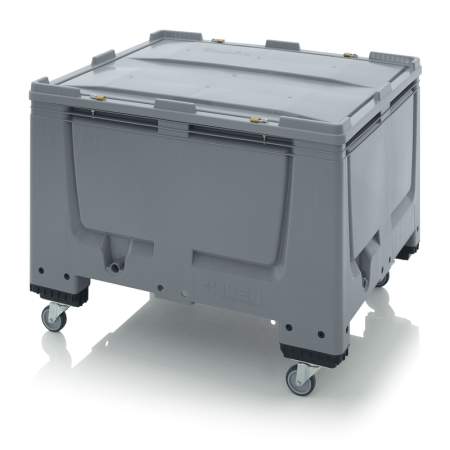 Lockable containers