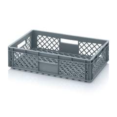 EO 64/15. Euro containers perforated, 60x40x15 cm