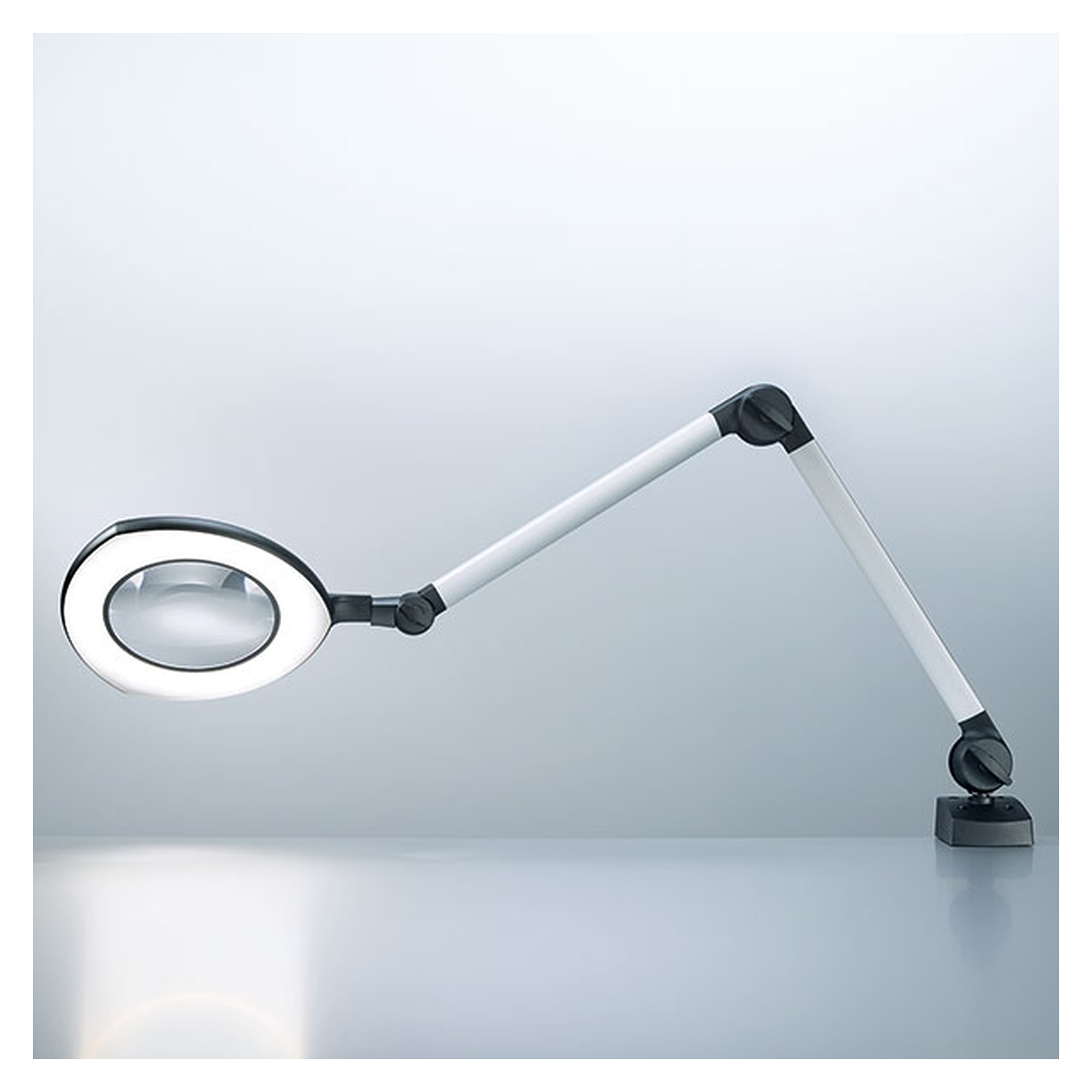 LED-Lupenleuchte TEVISIO TVD 750/940/DM, Kunststofflinse 3,5 dpt, 2D-Kopfgelenk, 4000 K